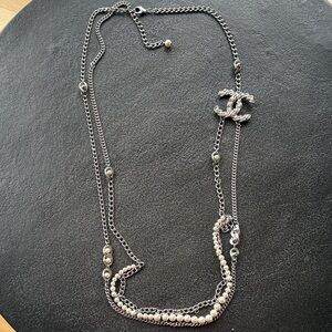 CHANEL Silver-Tone Chain Necklace with Pearl Stations and CC Motif